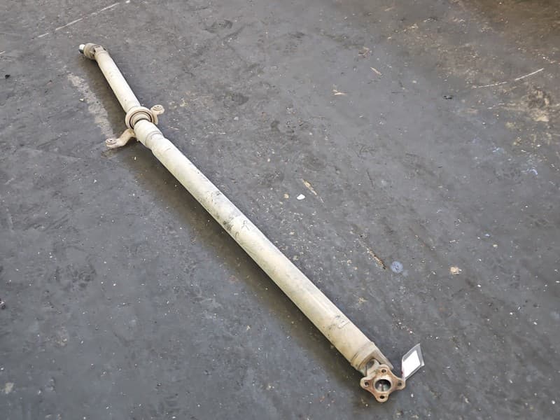 Wał napędowy tył Mitsubishi Outlander II 06-13 2,0 DI-D