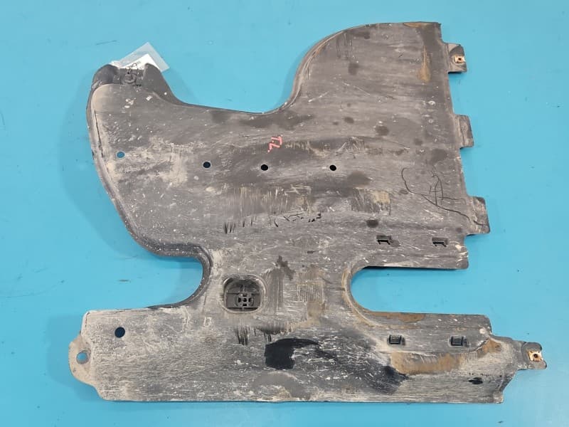 Osłona ZAŚLEPKA PLASTIK Osłona podwozia LEWA Vw Tiguan II 16- 5QF825206A
