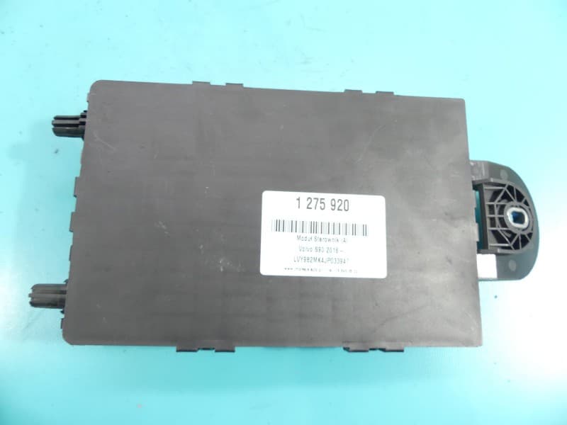 Sterownik moduł SKRZYNKA BEZPIECZNIKÓW Volvo S90 II 16- 31682732