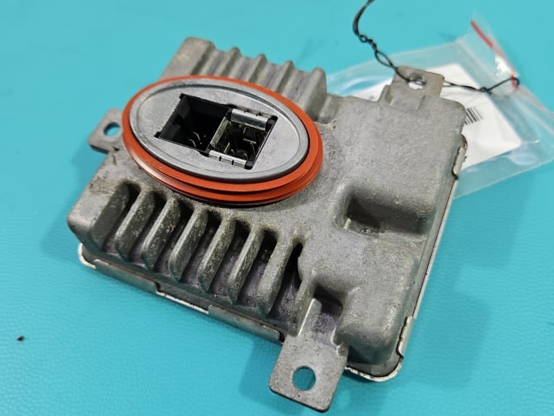 Przetwornica xenon Bmw f10 f11 7237647