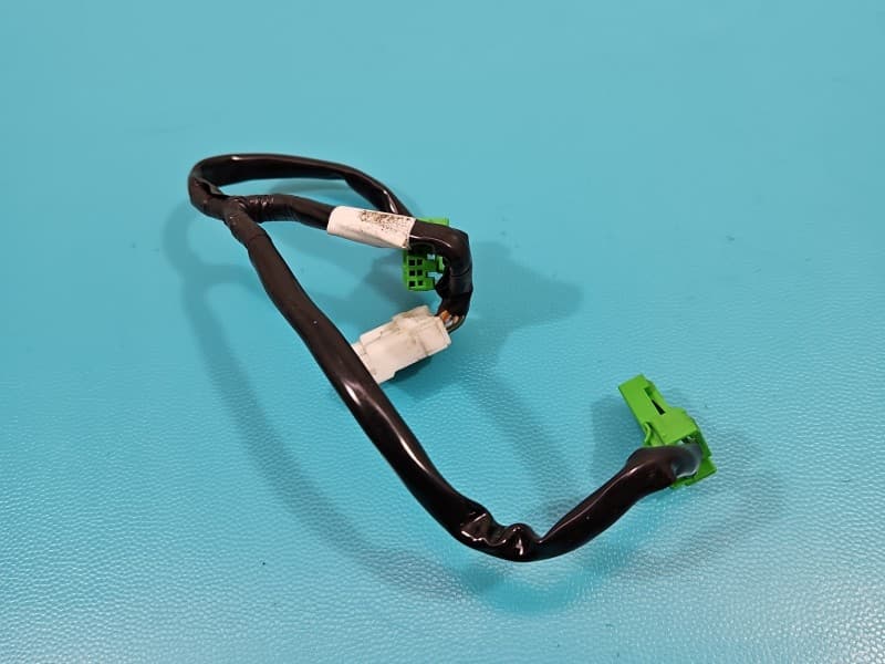 Wiązka instalacja Multifunkcja z kierownicy Isuzu D-Max II 11-19 8-98108695-0 98108695 89829805808981086950
