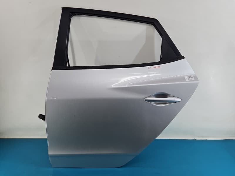 Drzwi tył lewe Hyundai Ix35 HB 5d RAH