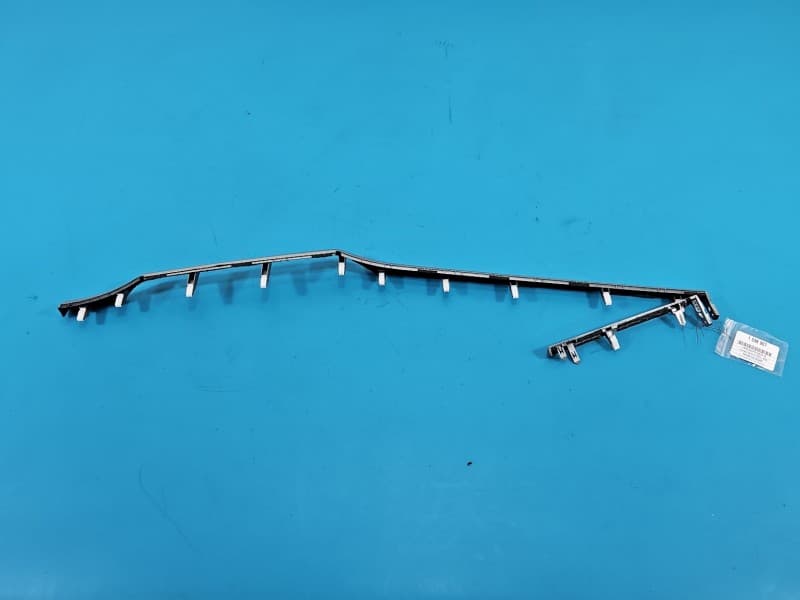 Listwa dekor deski Hyundai Elantra VI 15-20 84790-F2AA0 U175304821 Deski 2el