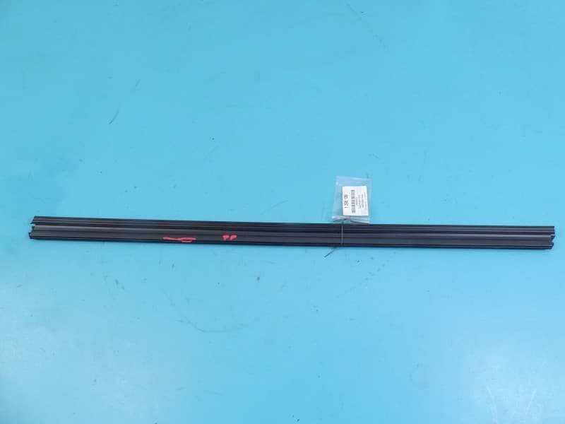 Uszczelka drzwi przód prawa Toyota Proace II 16- 9808655780D