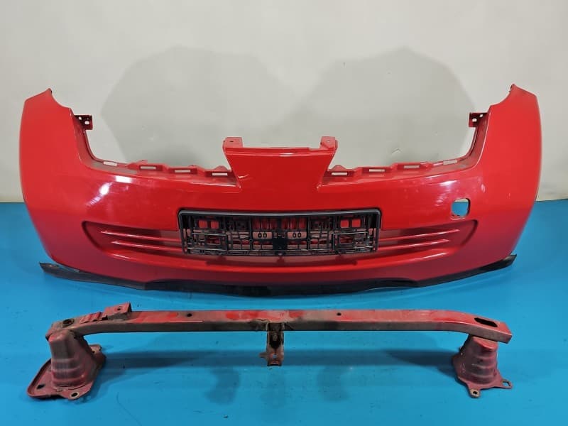 Zderzak przód przedni Nissan Micra K12 Z10K