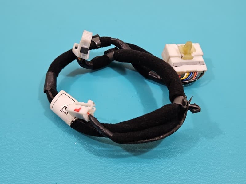 Instalacja Wiązka drzwi przód lewych Kia Optima IV 15-20 31721-27
