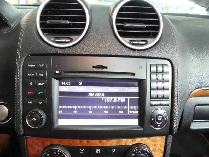 Radio fabryczne Mercedes GL I X164 A1648707194 radioodtwarzacz