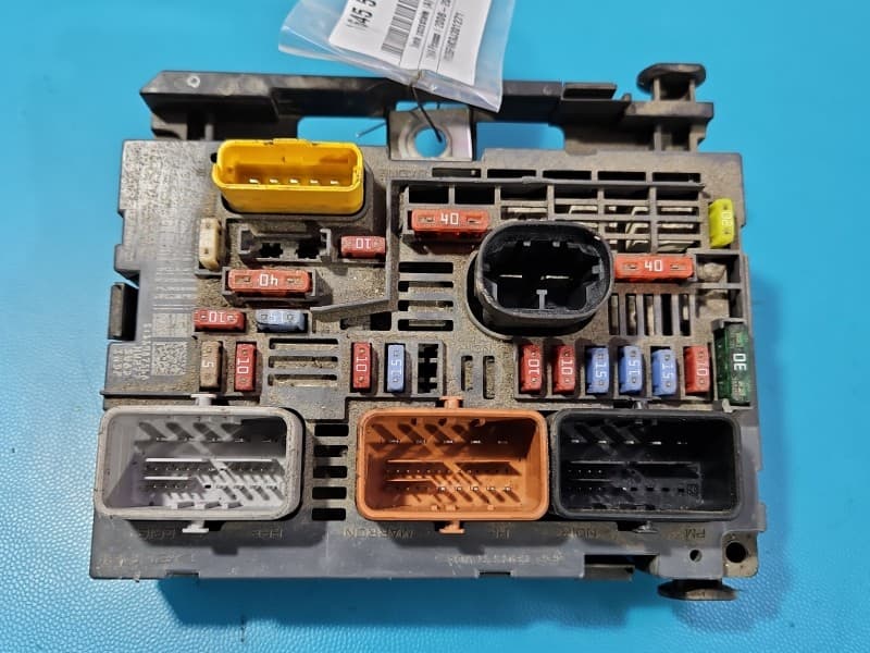 Sterownik moduł BSM Citroen C4 picasso I 06-13 9667044880