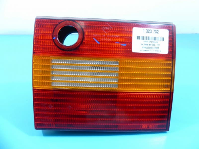 Lampa tył prawa klapy Vw Passat B4 kombi EUROPA 3A9945108