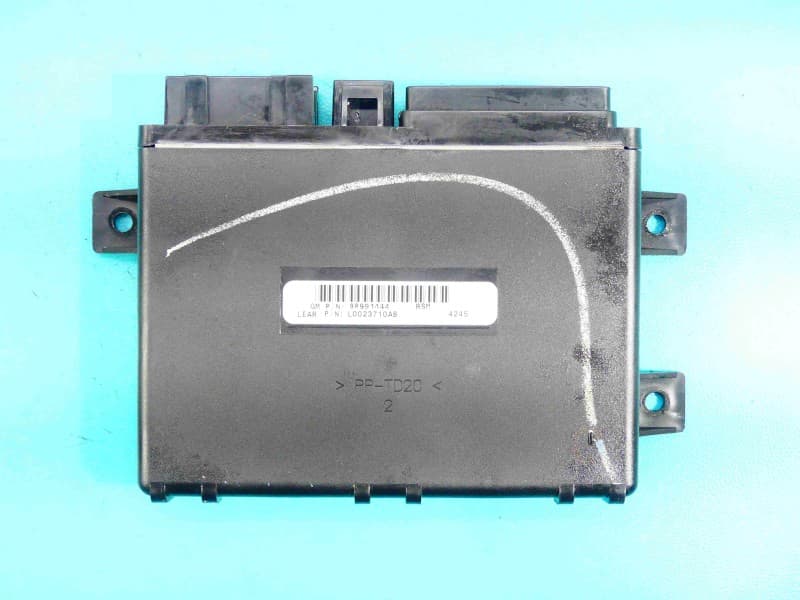 Sterownik moduł Cadillac SRX 03-09 88991444 L00223710AB