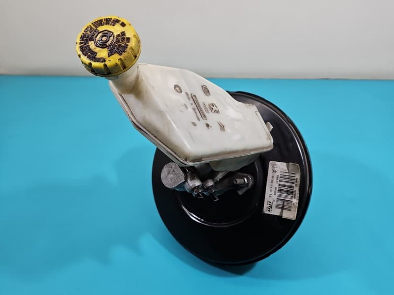 Serwo hamulcowe Citroen C3 Picasso 08-17 1,6 16v 9805057880