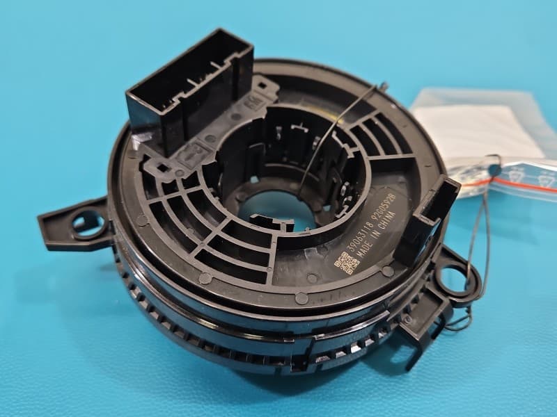 Taśma airbag zwijak Opel Astra V K 39063118
