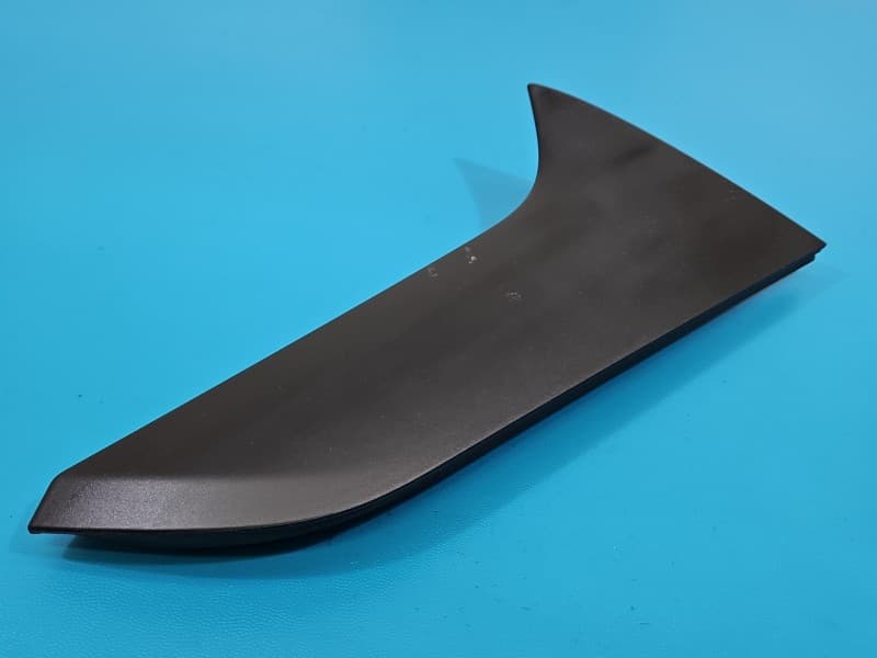 Osłona ZAŚLEPKA PLASTIK Tył Prawy Dacia Duster III 24- 960325112R