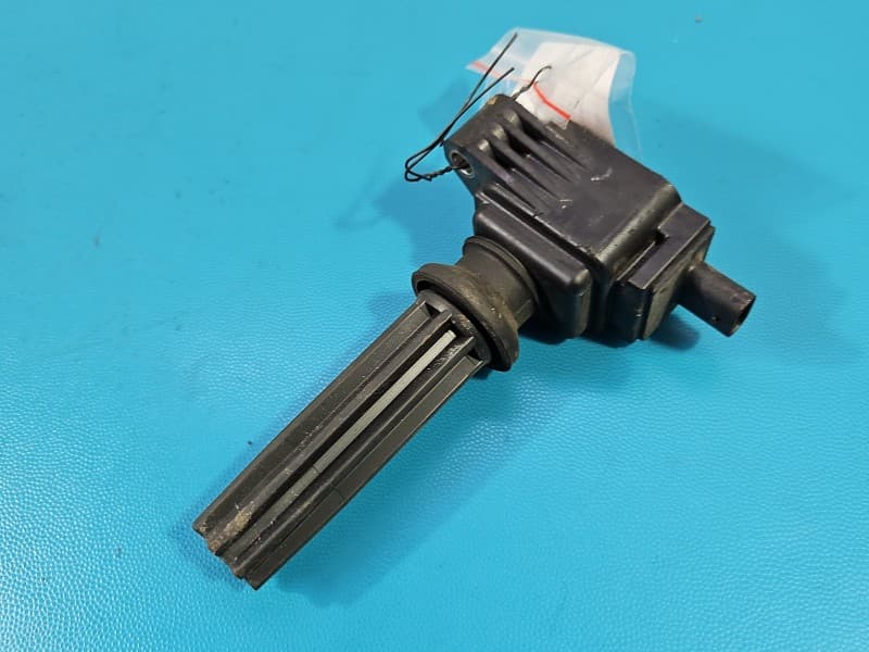 Cewka zapłonowa Land rover range Evoque I 11-18 2,0 Si4 3 PIN 12A366-CA