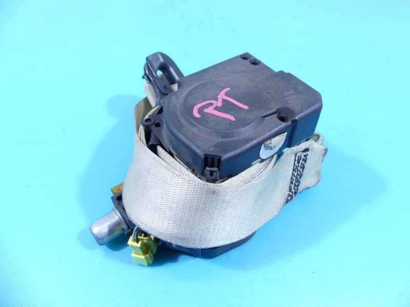 Pas bezpieczeństwa tył prawy tp Mercedes W221 A2218600485
