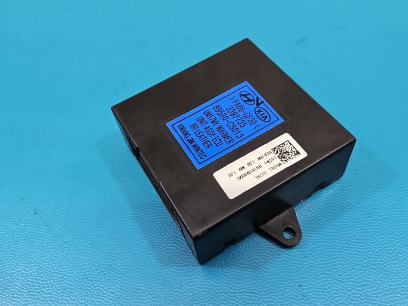 Sterownik moduł grzania foteli Kia Sorento III 14-20 89590-C5013 3397735