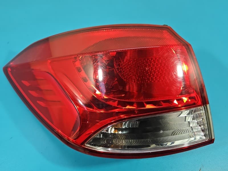 Lampa tył lewa błotnika Chevrolet Cruze kombi EUROPA 95135584