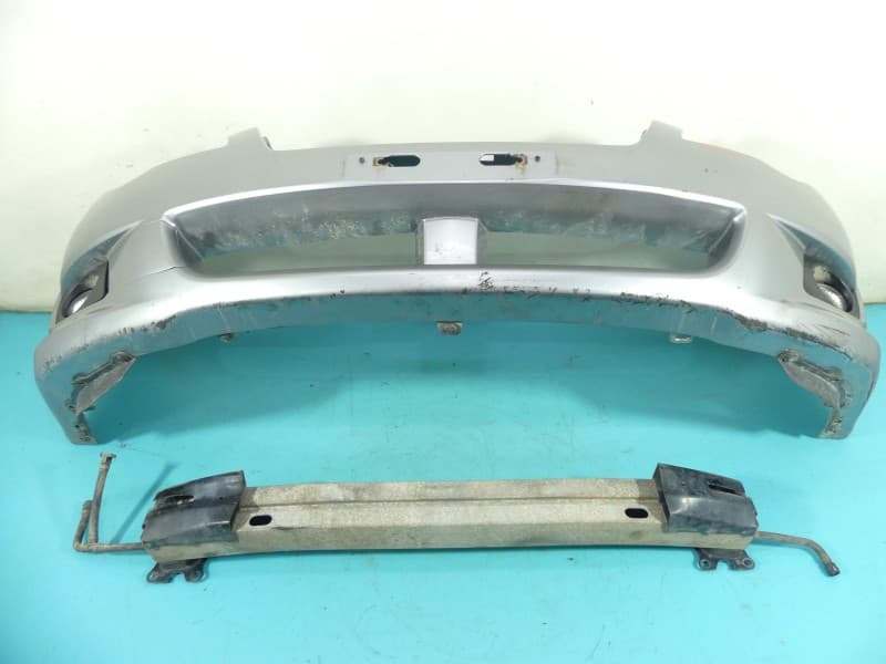 Zderzak przód przedni Subaru Legacy IV srebrny C6Z