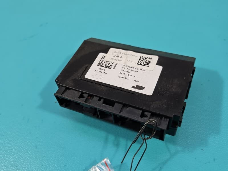 Sterownik moduł CENTRALNEGO ZAMKA Bmw i3 E1113378H