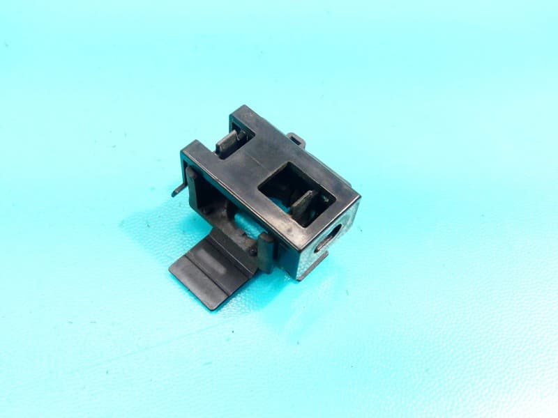 uchwyt mocowanie LEXUS LS IV 06-12 89348-50020