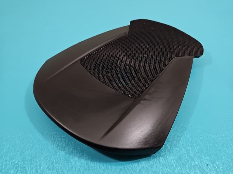 Osłona ZAŚLEPKA PLASTIK OBUDOWA RAMKA GŁOŚNIKA Ford Kuga Mk2 II 13-19 AM51-R045N42