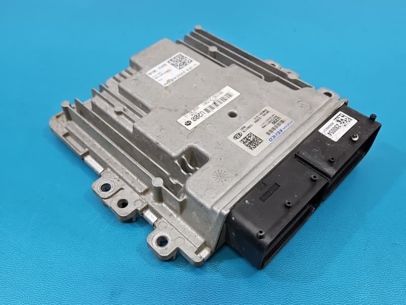 Komputer Sterownik silnika Kia Ceed III 18-21 1,6 CRDI 39199-2U000 39100-2U205
