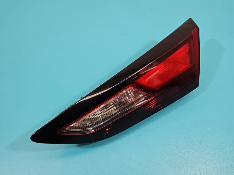 Lampa tył prawa klapy Opel Astra V K HB EUROPA 39098789