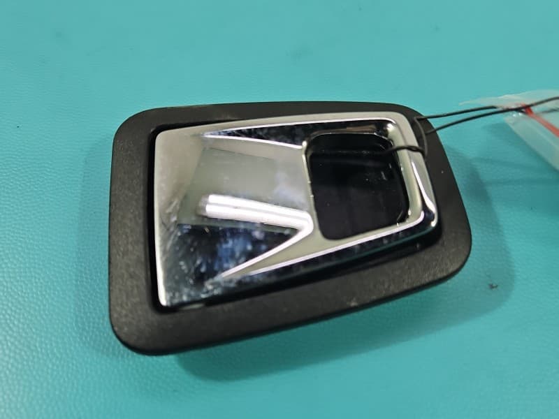uchwyt mocowanie Volvo V90 31462873-00 31462873