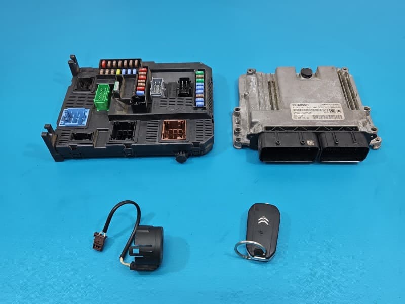 Komputer Sterownik silnika Citroen C4 Cactus 14-20 1,6 hdi 0281031043 9809478580