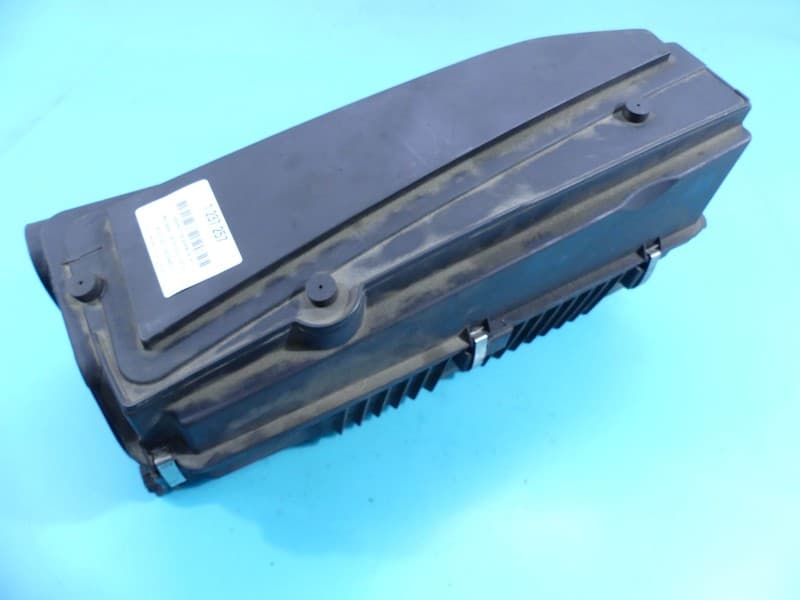 Obudowa filtra powietrza Mercedes W204 2.2 cdi A6460902001