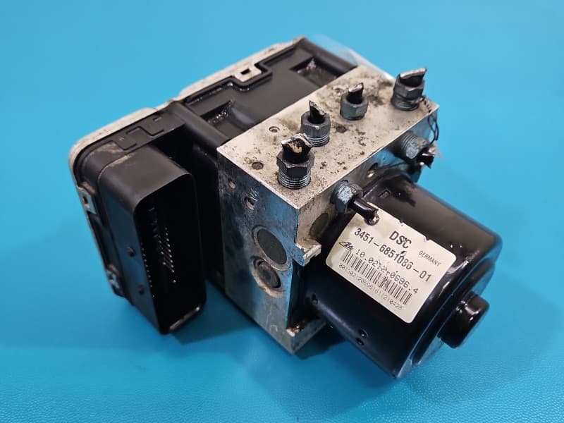 Pompa abs BMW X3 F25 2,0d 6851087 6851086