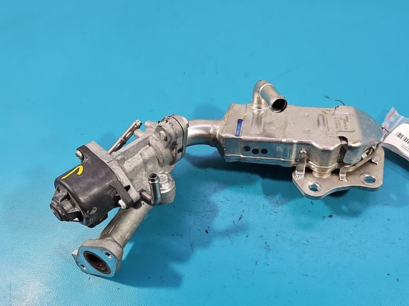 Zawór egr z chłodnicą Toyota Yaris IV 1,5 12V 25680-15010 F3010-15350