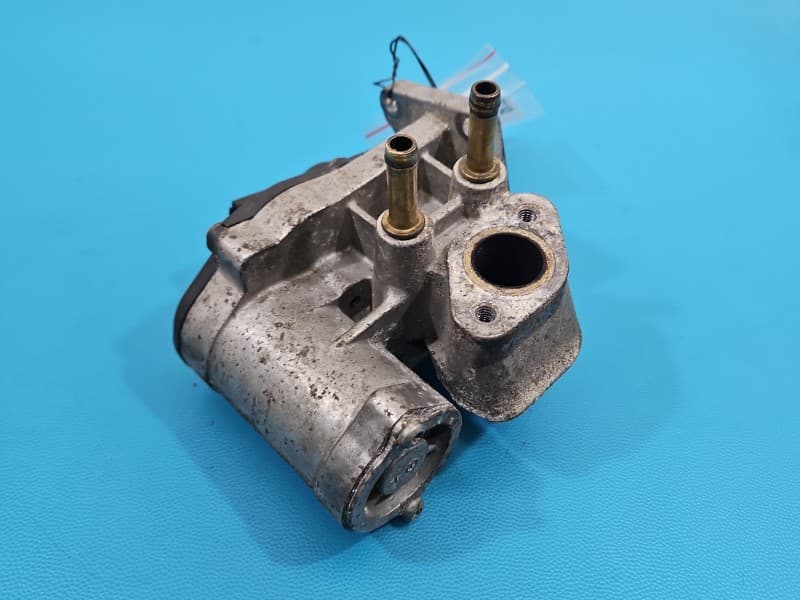 Zawór egr Vw Touran I 1,6 fsi 03C131503B