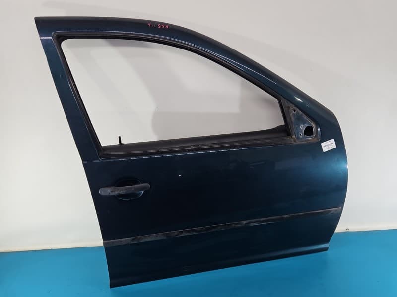 DRZWI PRZÓD PRAWE PASAŻERA Vw Bora 4d