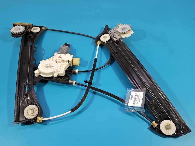 Podnośnik przód prawy SZYBY WINDA 7326328 Bmw F32 F33 F36 6PIN 4d sedan