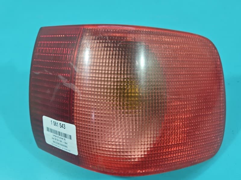 Lampa tył prawa błotnika Audi 80 B4 sedan EUROPA