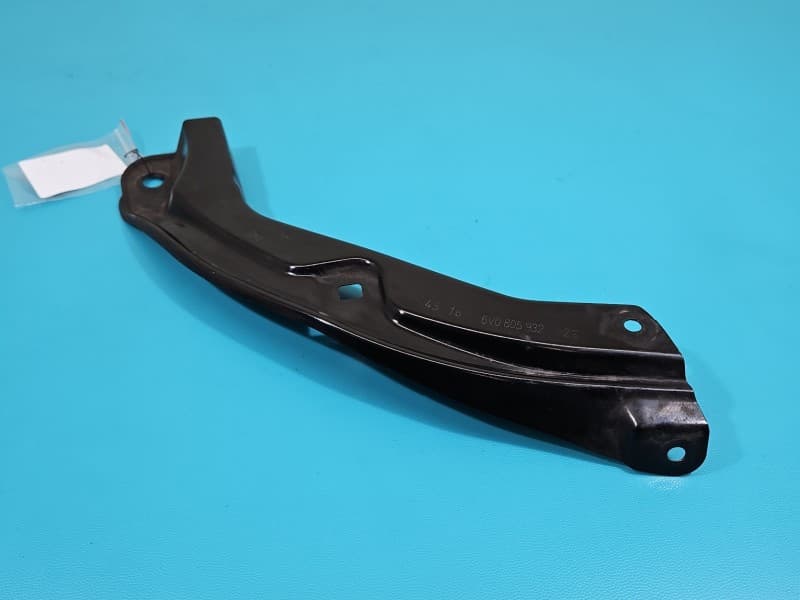Listwa podreflektorowa Skoda Fabia III 6V0805932