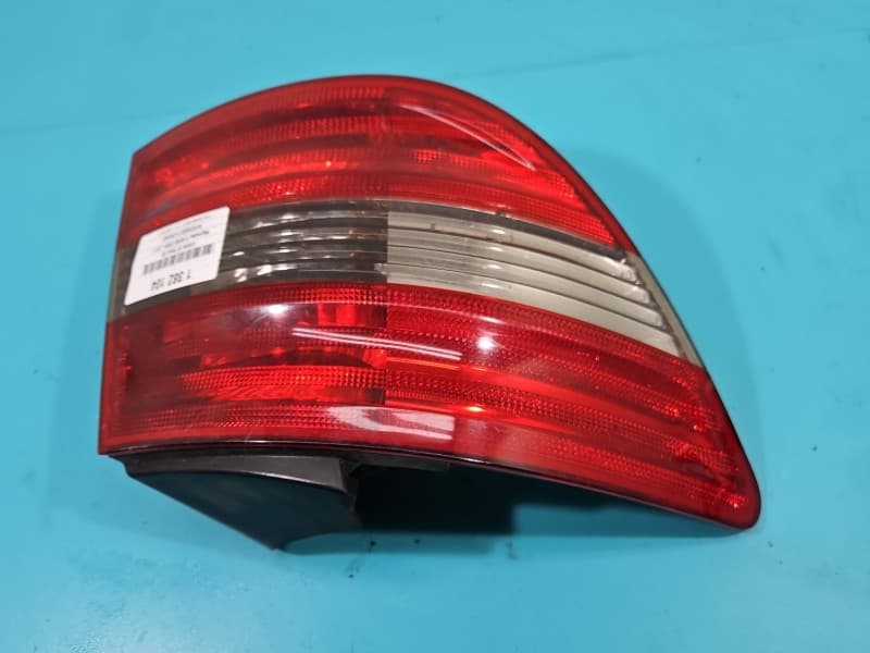Lampa tył lewa błotnika Mercedes W245 HB EUROPA