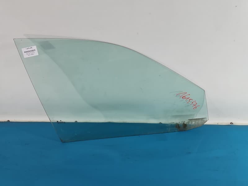 Szyba drzwi przód prawa pasażera Skoda Octavia I 2005R kombi