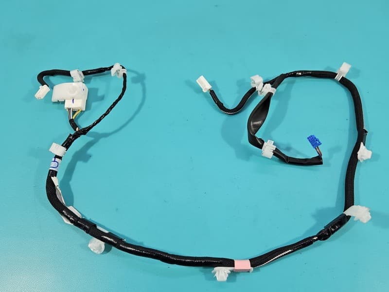 Wiązka instalacja głośników z deski rozdzielczej LEXUS CT 10-22 82142-76720