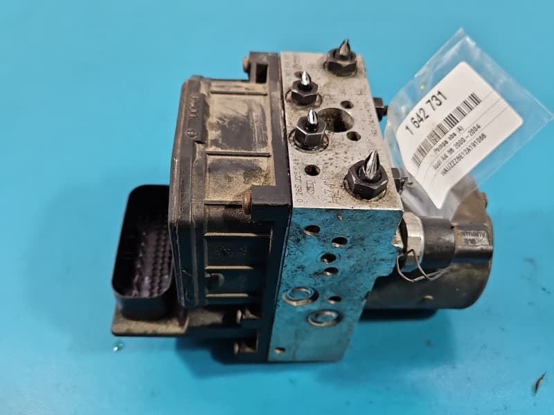 Pompa abs Audi A4 B6 2,0 20V 8E0614517 0265225048 0265950011
