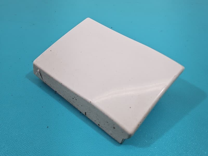 Listwa błotnika przód prawa AUDI Q5 8R 08- 8R0854960E 8R0854960D