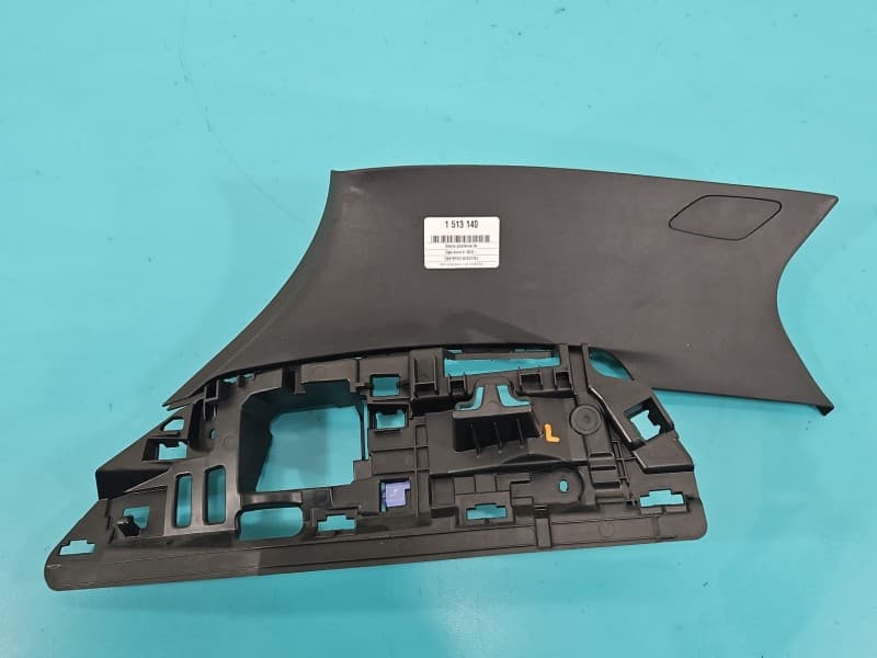 Osłona ZAŚLEPKA PLASTIK słupka bagażnika lewy tył Opel Astra VI L 9840113980