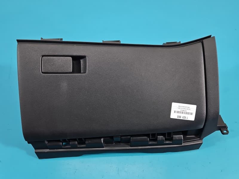 Schowek pasażera Hyundai Elantra VII 20- EUROPA 84540-AA000