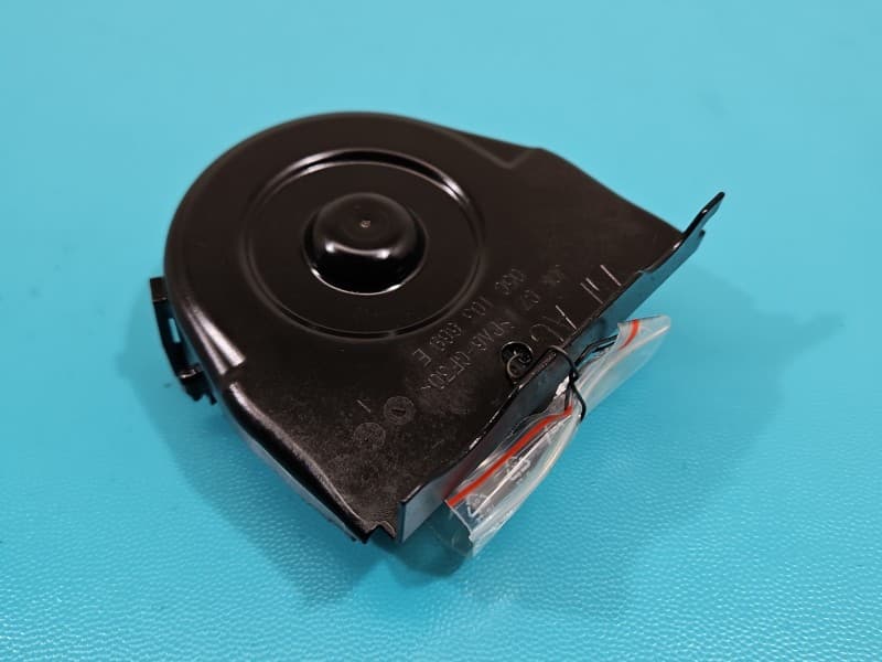 Osłona ZAŚLEPKA PLASTIK OSŁONA POMPY OLEJU Seat Ibiza V KJ 6F 05C103669E