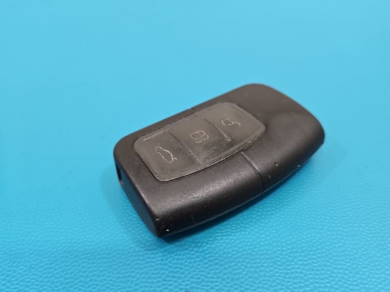 PILOT KLUCZYK KEYLESS Ford Kuga Mk1 I 08-13