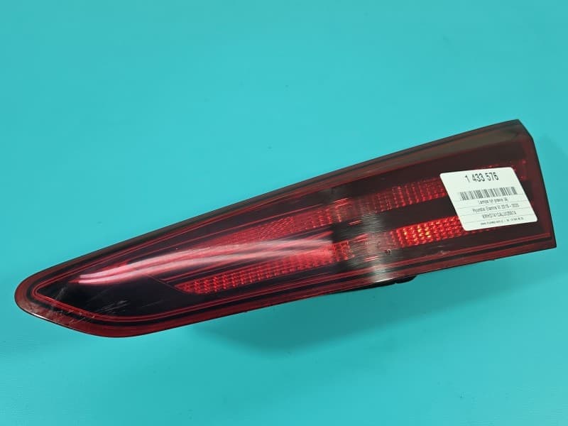 Lampa tył prawa klapy Hyundai Elantra VI 15-20 sedan EUROPA 92404-F25