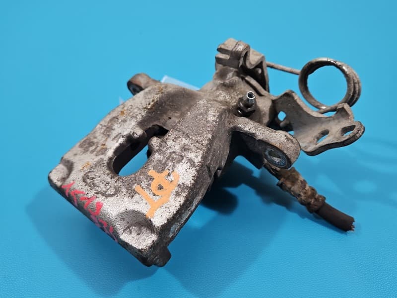 Zacisk tył prawy Ford Galaxy Mk2 06-15 inny 2,0 TDCI