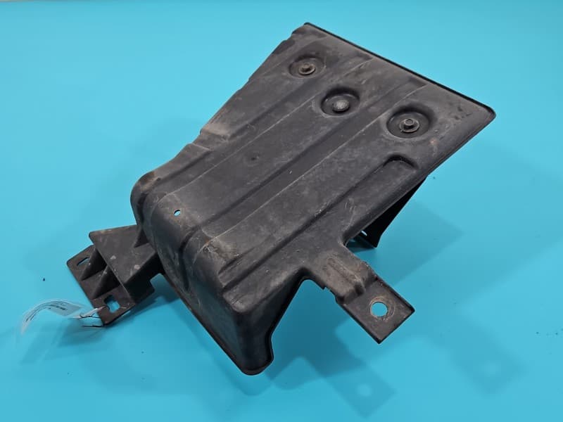 Osłona ZAŚLEPKA PLASTIK Belki tylnej Ford Fusion USA 12-20 DG93-11778-DB