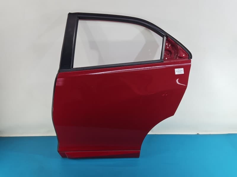 Drzwi tył lewe Honda Civic IX HB 5d R81